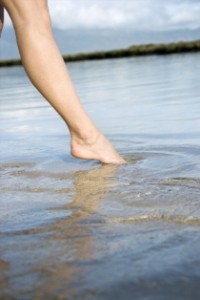 TOE in the water 12847022